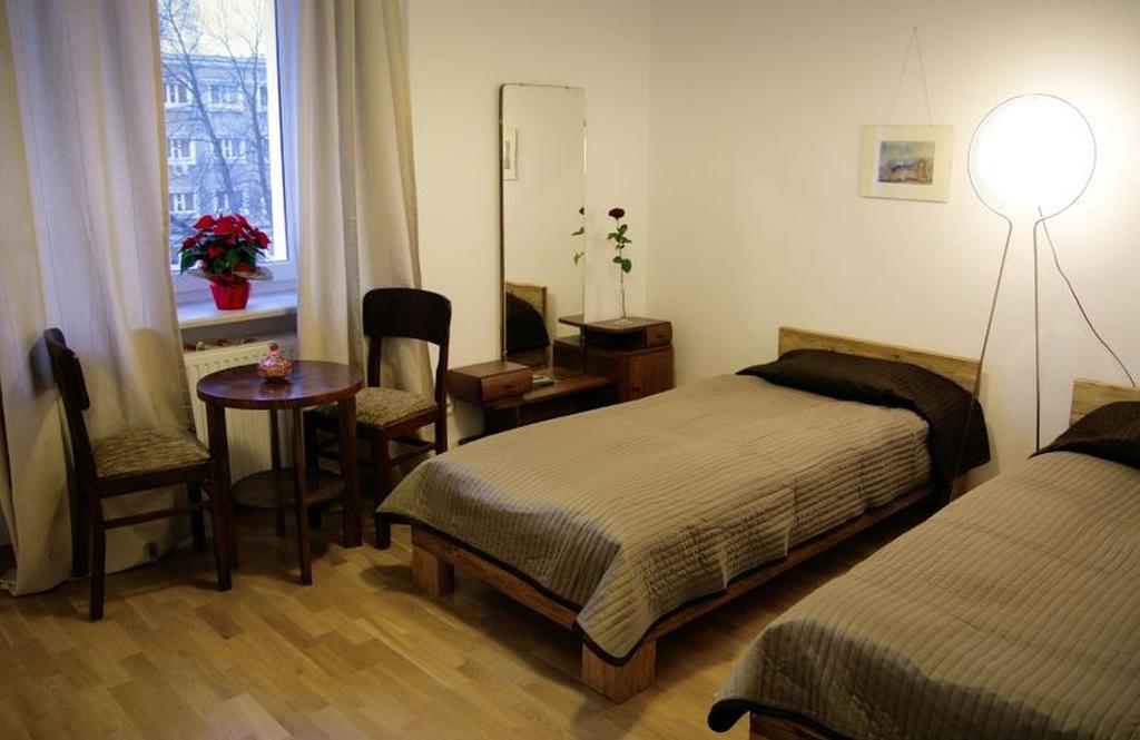 Apartment4You - Solidarnosci Warsawa Bagian luar foto