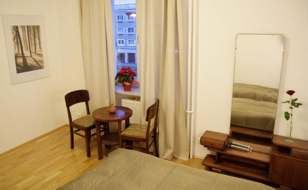 Apartment4You - Solidarnosci Warsawa Bagian luar foto